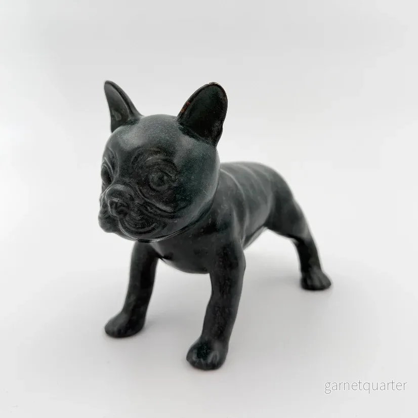 Hanna Beling  – French Bulldog