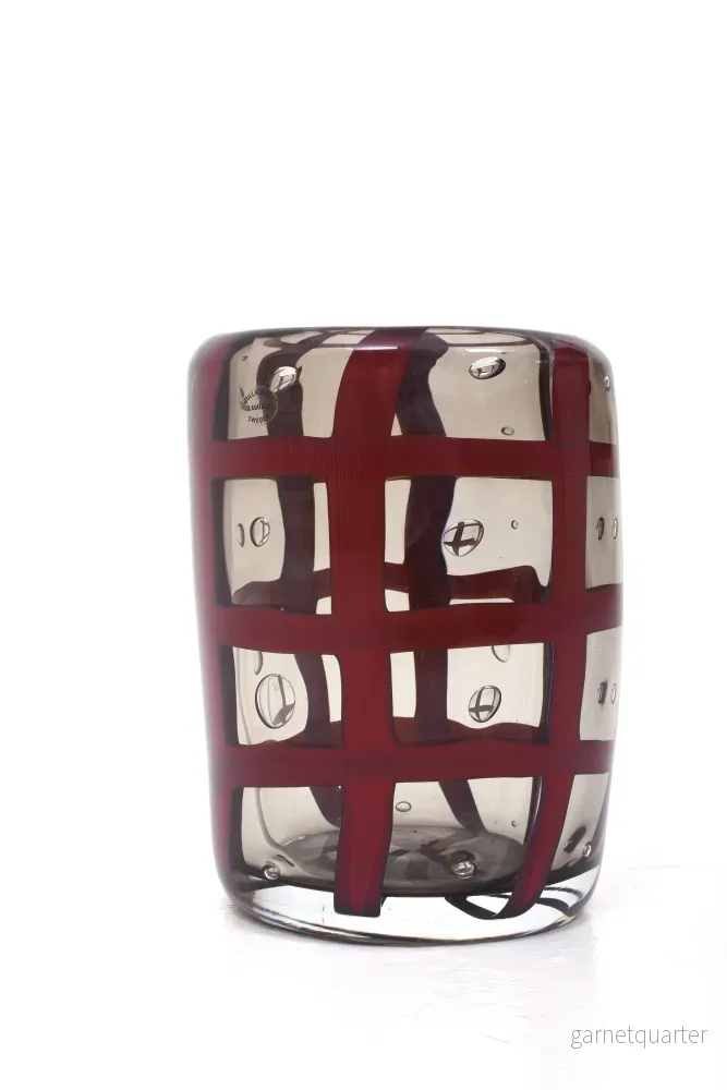 Glasvas av Carlos R. Pebaque för Gullaskruf, 1990tal Glasvas av Carlos R. Pebaque för Gullaskruf, 1990tal