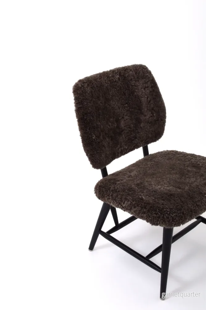 Fåtölj i fårskinn, 1960tal - Bild 3