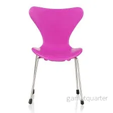 Minimii Arne Jacobsen Sjuan Stol Miniatyr Pink Minimii Arne Jacobsen Sjuan Stol Miniatyr Pink