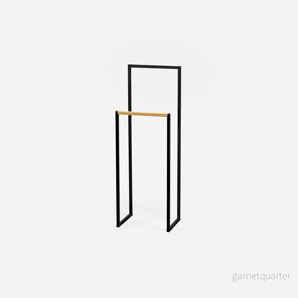 Valet stand 3