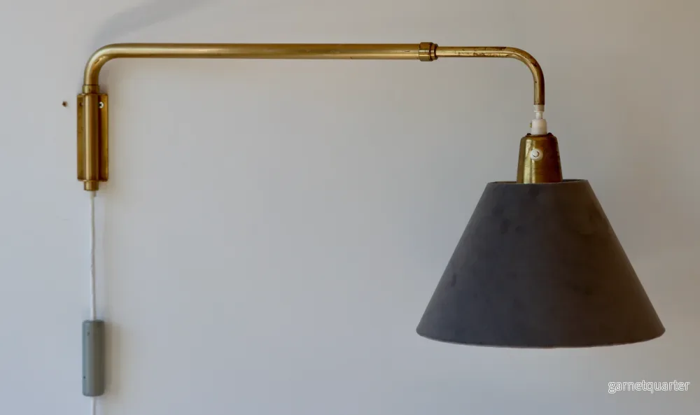 Vägglampa Nk-lampa Svenk 1950-tal Nr V87