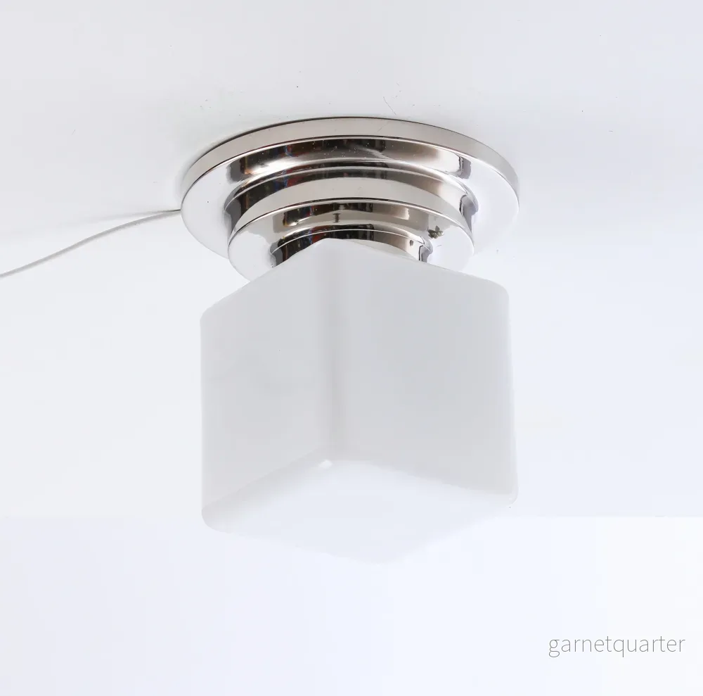 Taklampa Art Deco 1930-tal Kub Nr P11 Taklampa Art Deco 1930-tal Kub Nr P11