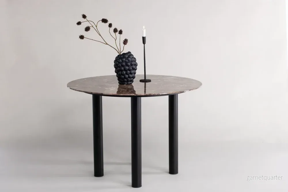 Havsten matbord med glasskiva ⌀106, svart