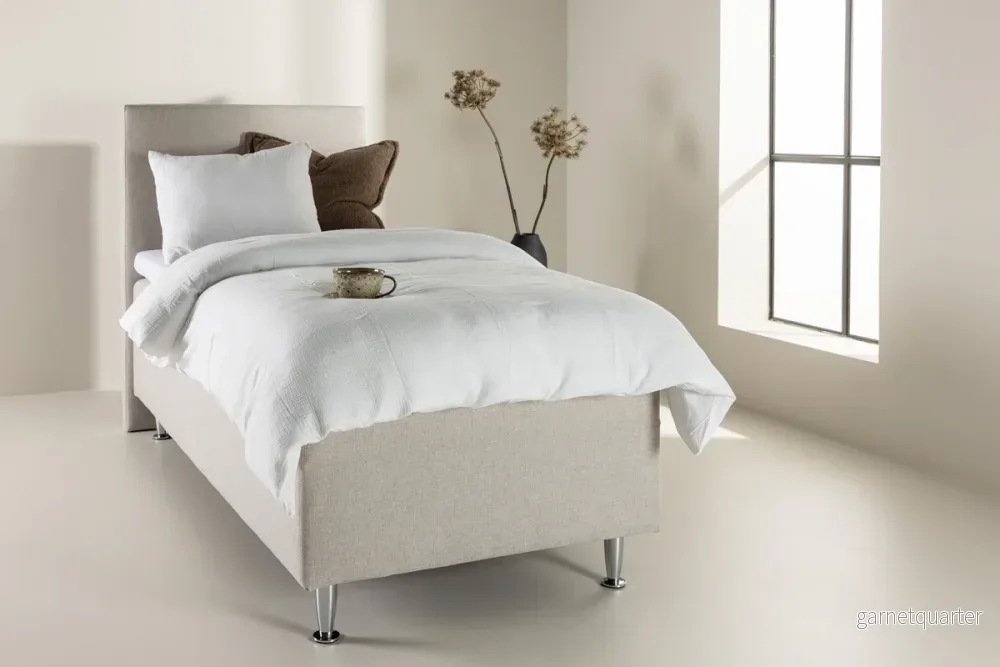 Mesa enkelsäng 90x200, beige