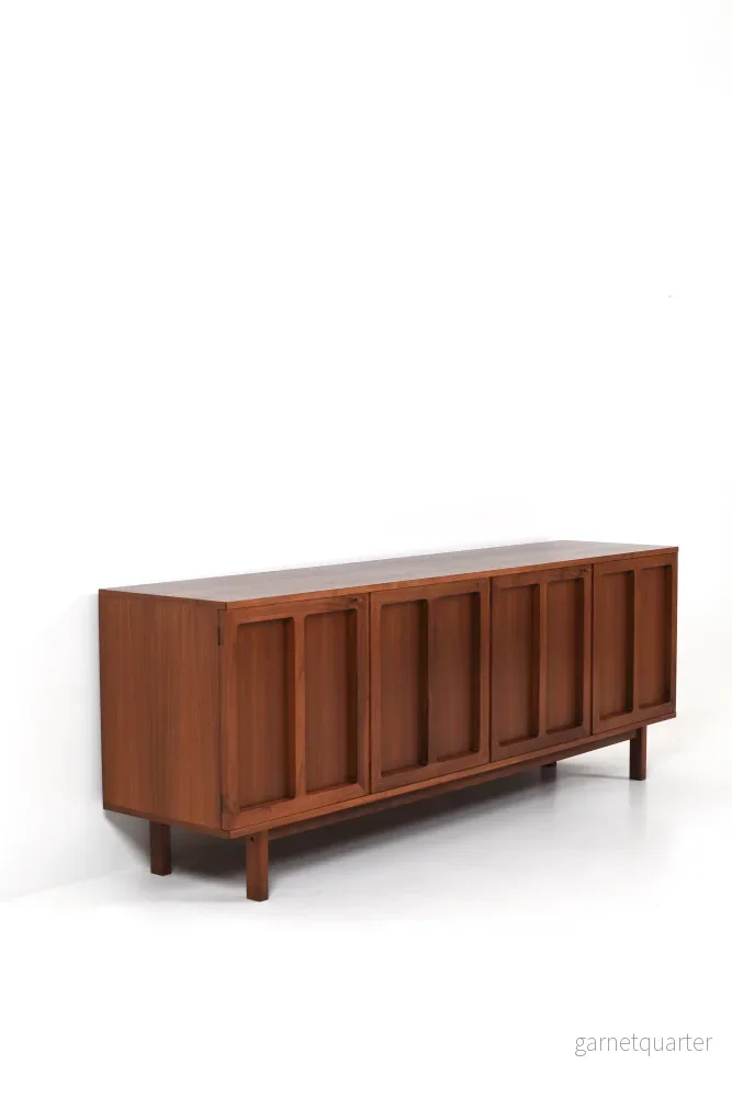 Sideboard i teak av Karl-Erik Ekselius för JOC, Sverige, 1960-tal