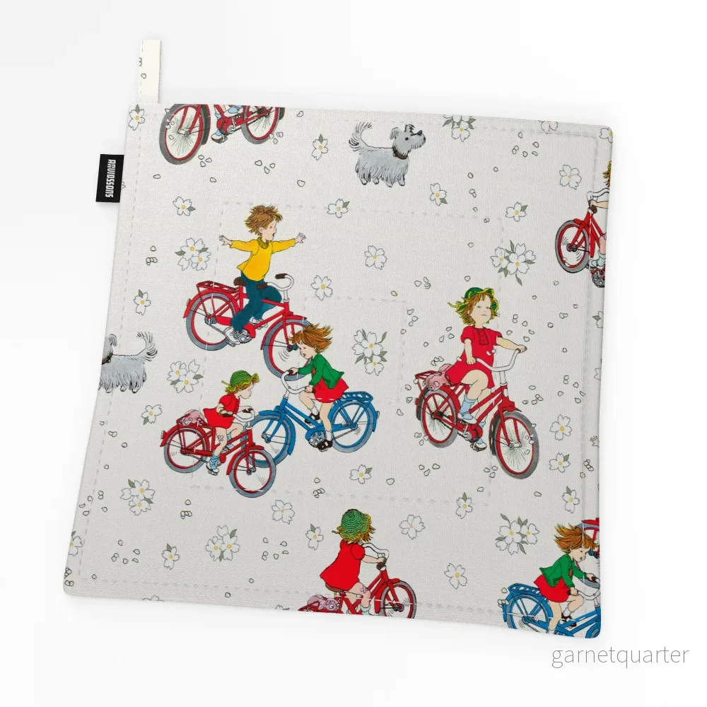 Arvidssons Textil Lotta cyklar grytlapp Arvidssons Textil Lotta cyklar grytlapp