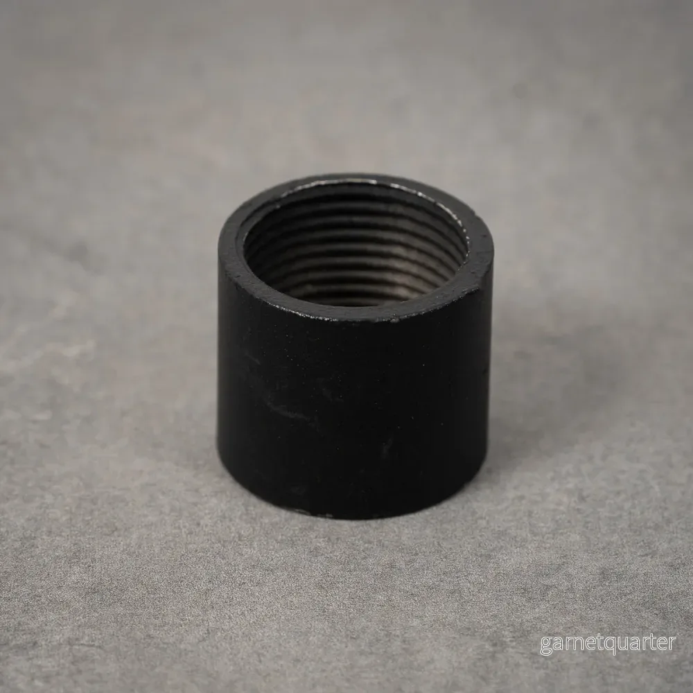 Rörkoppling slät – 20 mm – Svartlackerad Rörkoppling slät – 20 mm – Svartlackerad