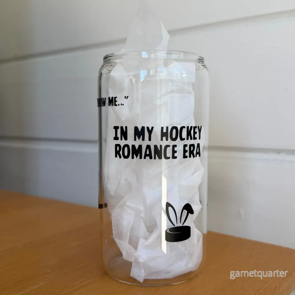 Glas – In my hockey romance era