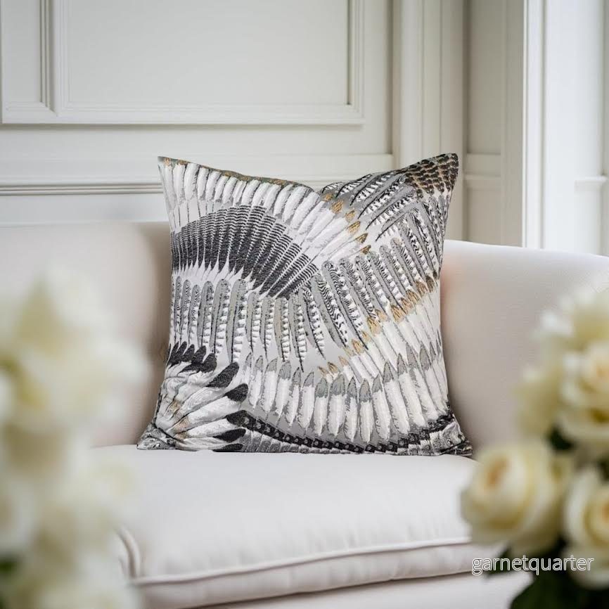 MILEA Prydnadskudde 45×45 cm – Modern Skandinavisk Design