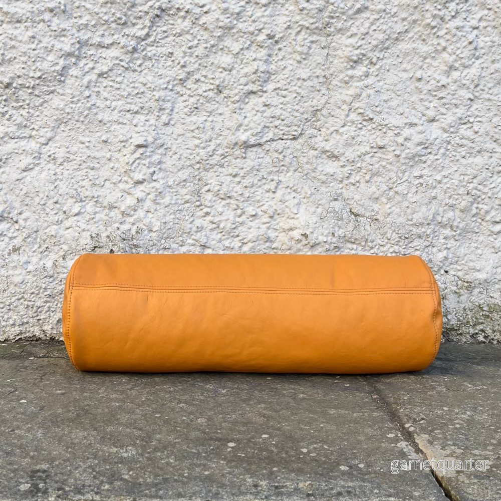 Läderkudde Cylinder Läderkudde Cylinder