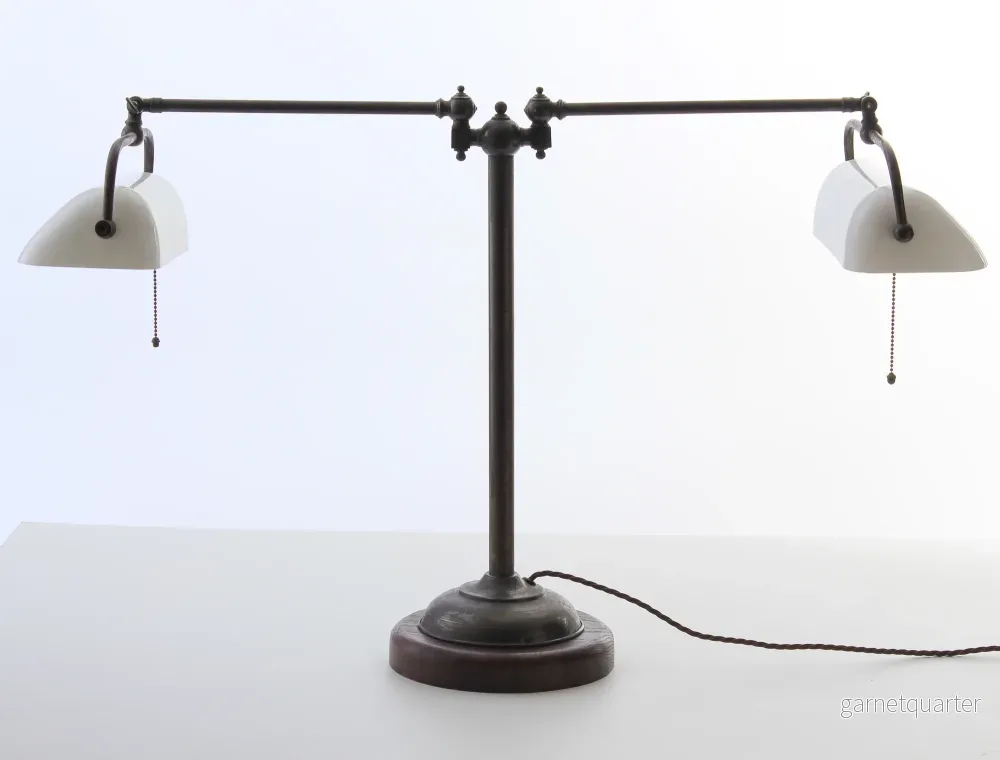 Partnersdesk Skrivbordslampa 1910-tal Nr B217 Partnersdesk Skrivbordslampa 1910-tal Nr B217