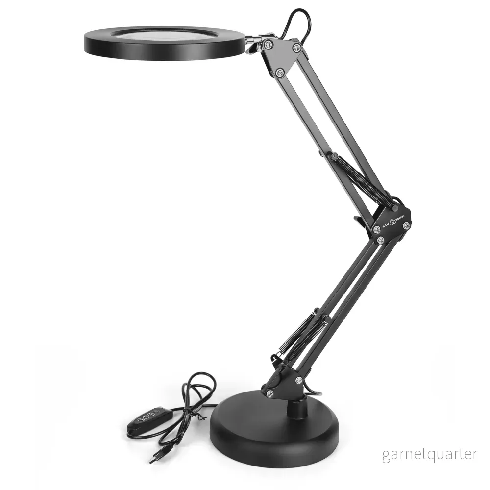 LED-bordslampa med 5x förstoring – Flexibel montering och justerbar ljusstyrka. USB LED-bordslampa med 5x förstoring – Flexibel montering och justerbar ljusstyrka. USB