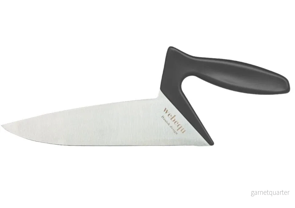 Ergonomisk kockkniv, soft touch – unik och lätt. 22,2 cm. Finns i 5 unika färger Grå (NYHET!)