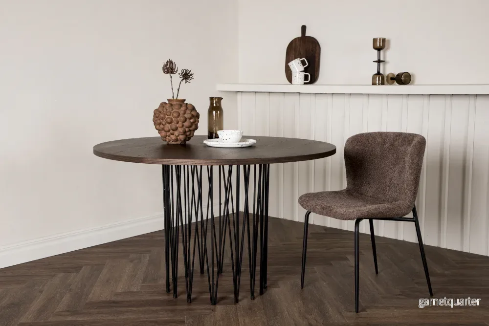 Stone runt matbord