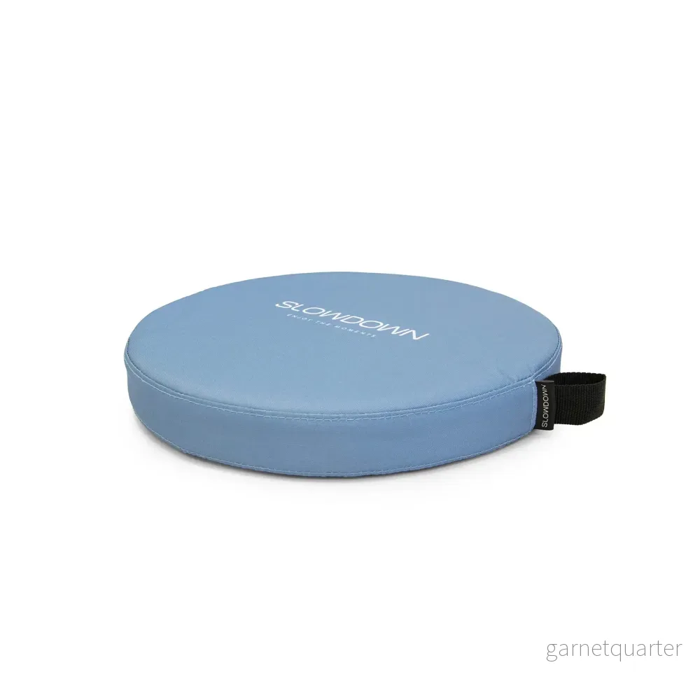 Sittkudde Pill35 Cape med tryck 35x35x5 cm