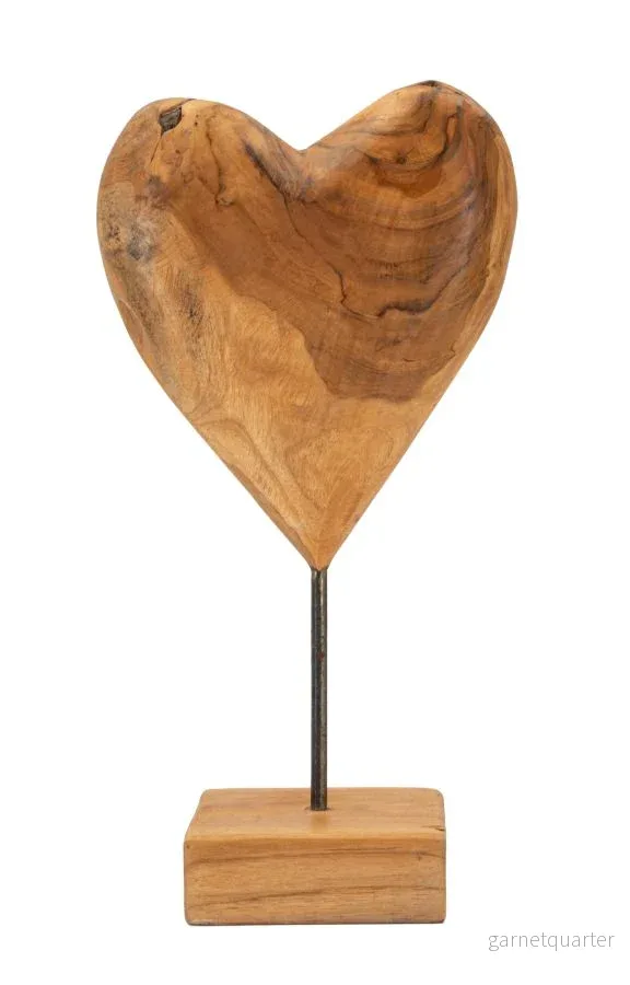 Mauro Ferretti Dobu hjärtskulptur i teak 37 cm Mauro Ferretti Dobu hjärtskulptur i teak 37 cm
