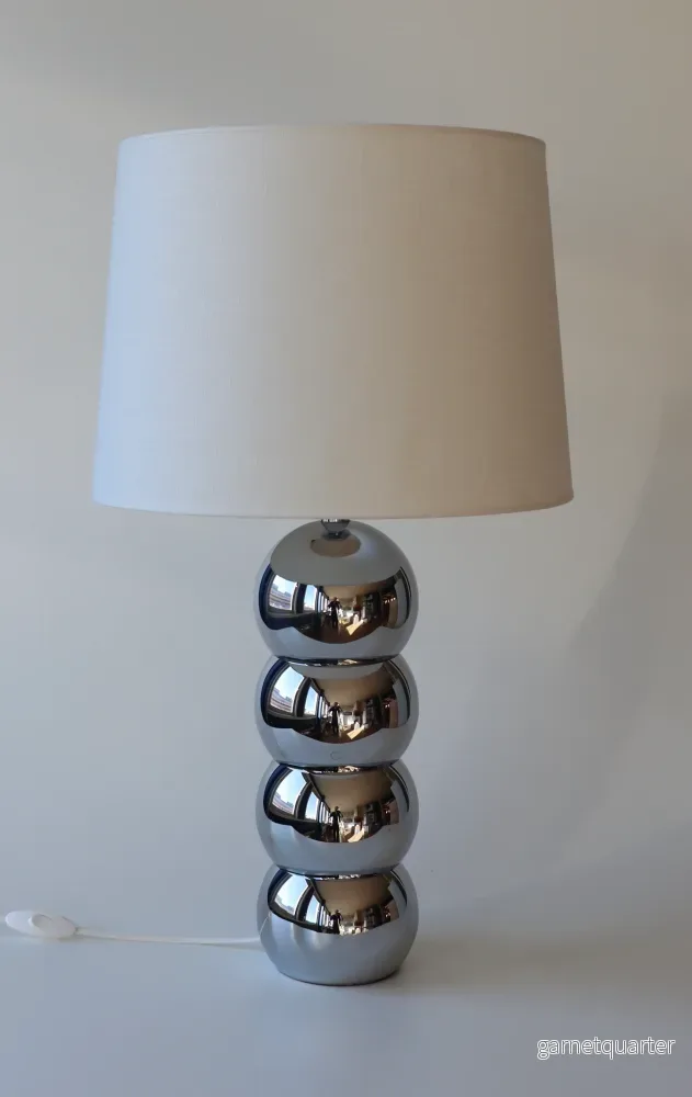 Bordslampa i krom 1970-tal Nr B378 Bordslampa i krom 1970-tal Nr B378