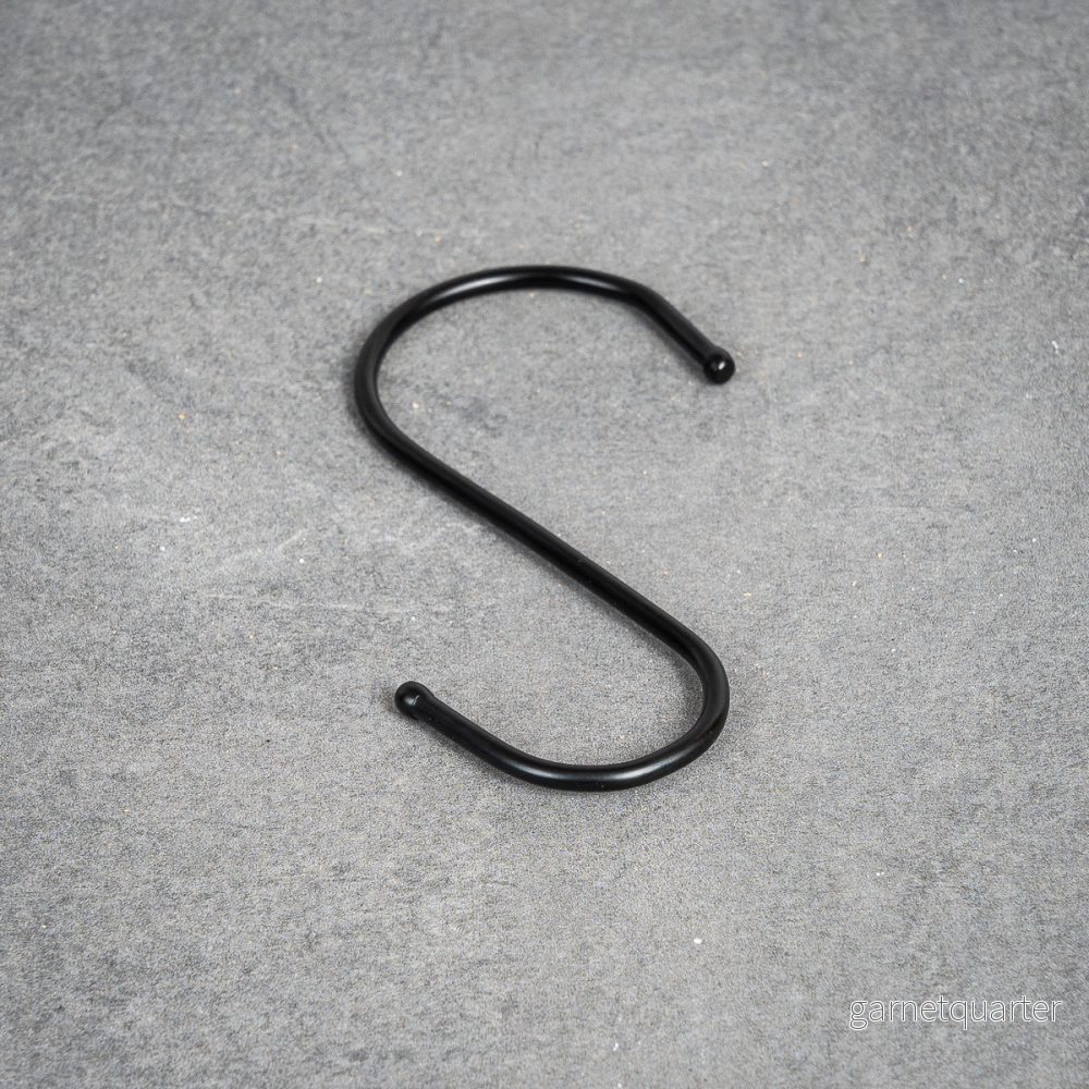 S-krok krok 11,5 cm – 32 mm – Svartlackerad S-krok krok 11,5 cm – 32 mm – Svartlackerad