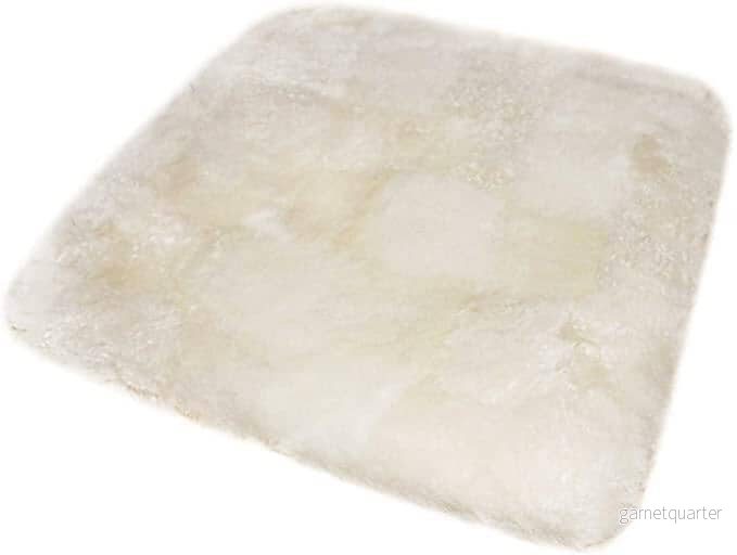 Lammskinnskudde – mjuk och temperaturreglerande (40×40 cm). 3 färger Natur
