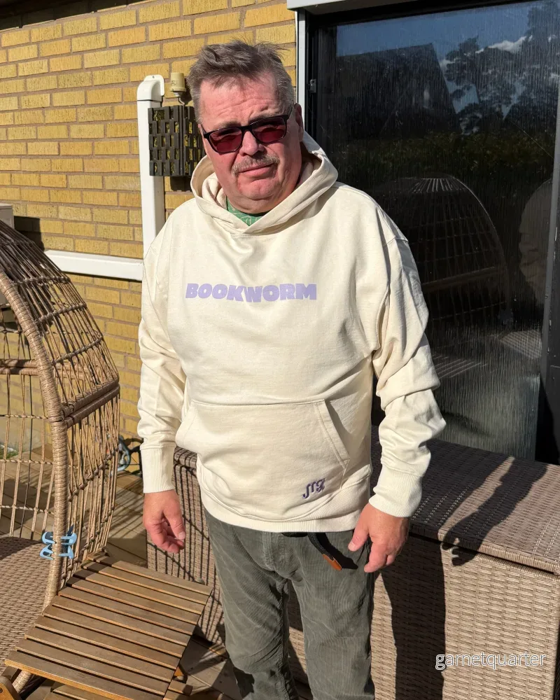 BOOKWORM Beige hoodie - Bild 2