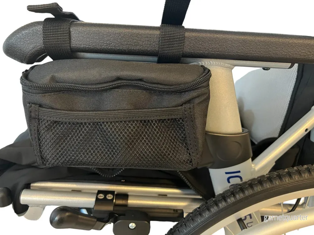 ”HANDY” Rullstolsväska med Dragkedja – Den Praktiska Lösningen för din rullstol ”HANDY” Rullstolsväska med Dragkedja – Den Praktiska Lösningen för din rullstol