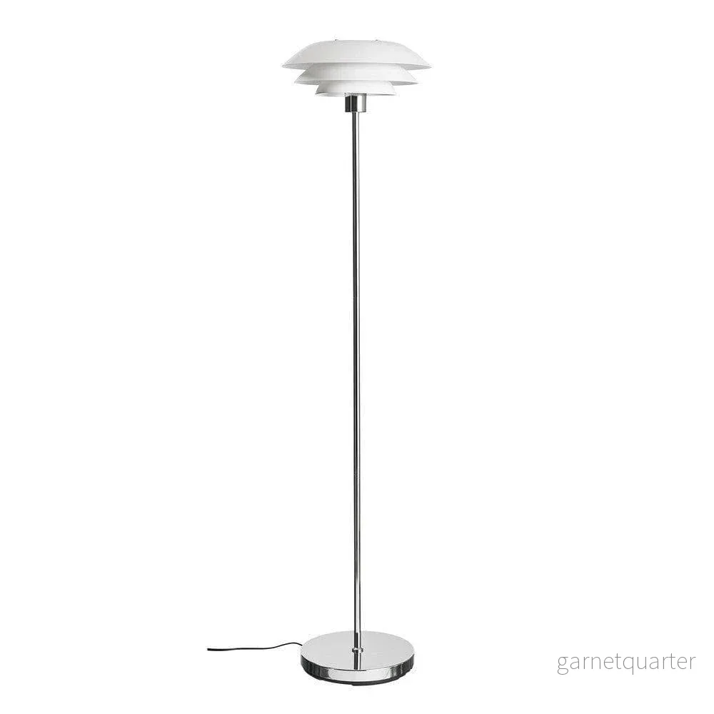 Dyberg Larsen Golvlampa DL31 Dyberg Larsen Golvlampa DL31