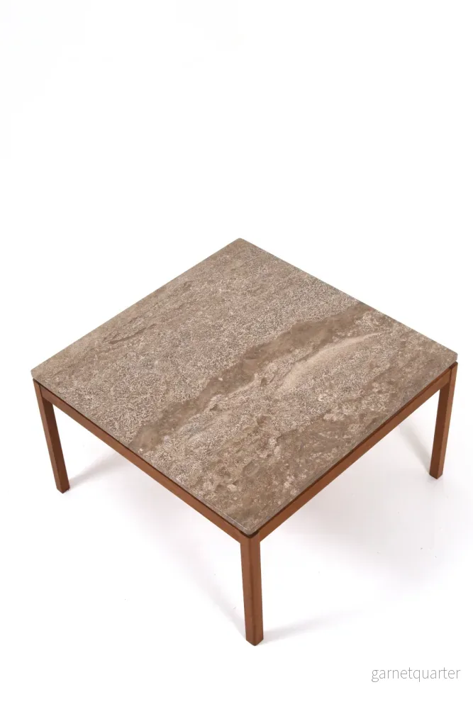Soffbord med stenskiva & teak underrede