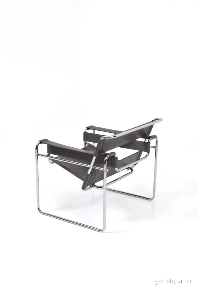 Ett par Wassily Lounge Chairs av Marcel Breuer för Knoll - Bild 3