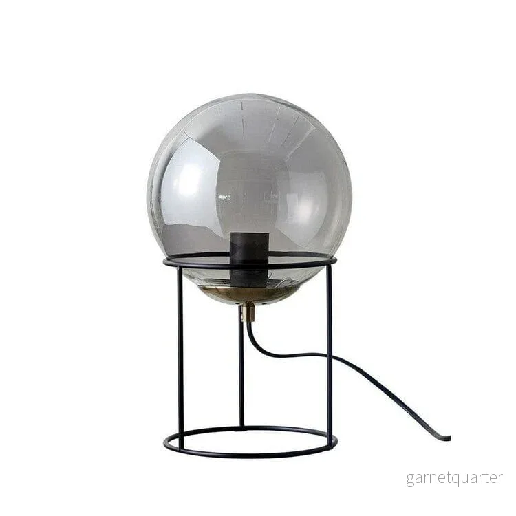 DybergLarsen Bordslampa Moon Smoked DybergLarsen Bordslampa Moon Smoked