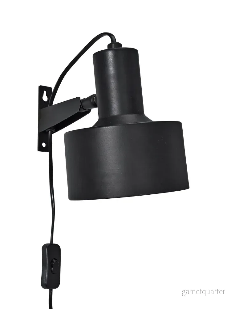 PR Home Solo vägglampa PR Home Solo vägglampa