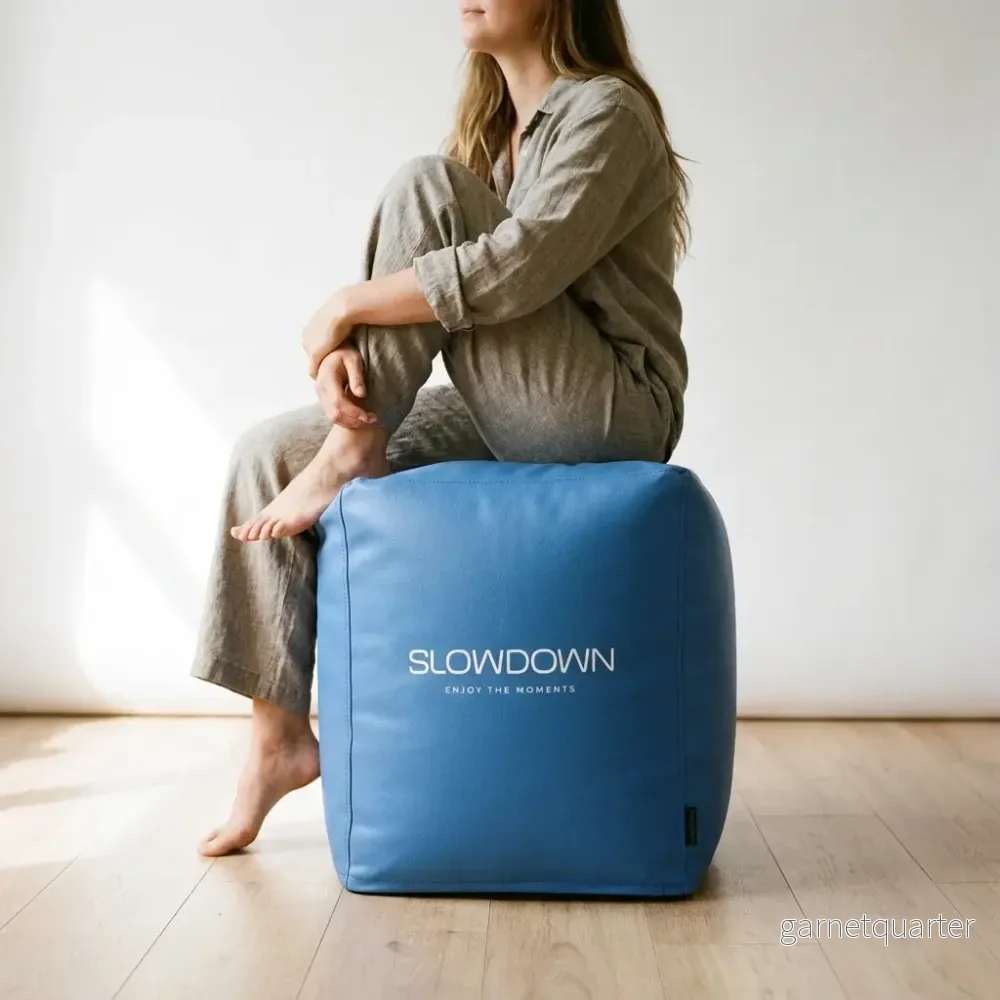 UP! 60 hög sittpuff Cape med tryck 45x45X60cm