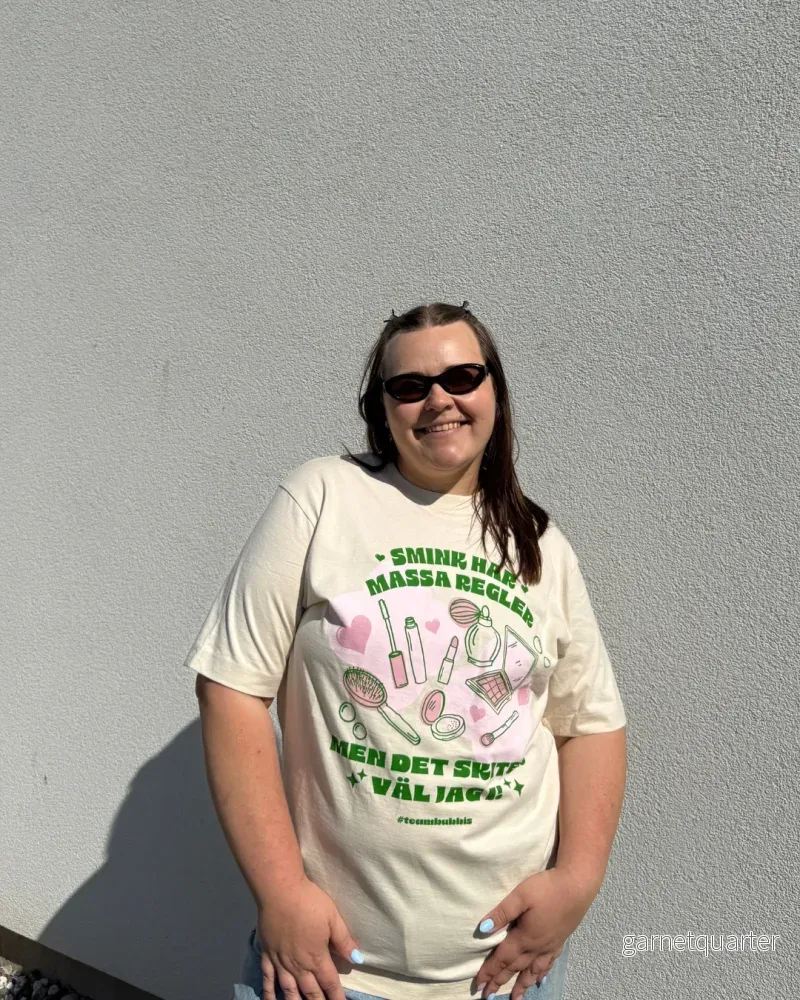 DET SKITER VÄL JAG I beige T-shirt DET SKITER VÄL JAG I beige T-shirt