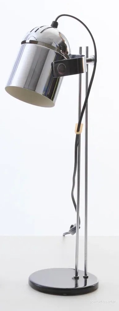 Bordslampa i krom 1970-tal B178