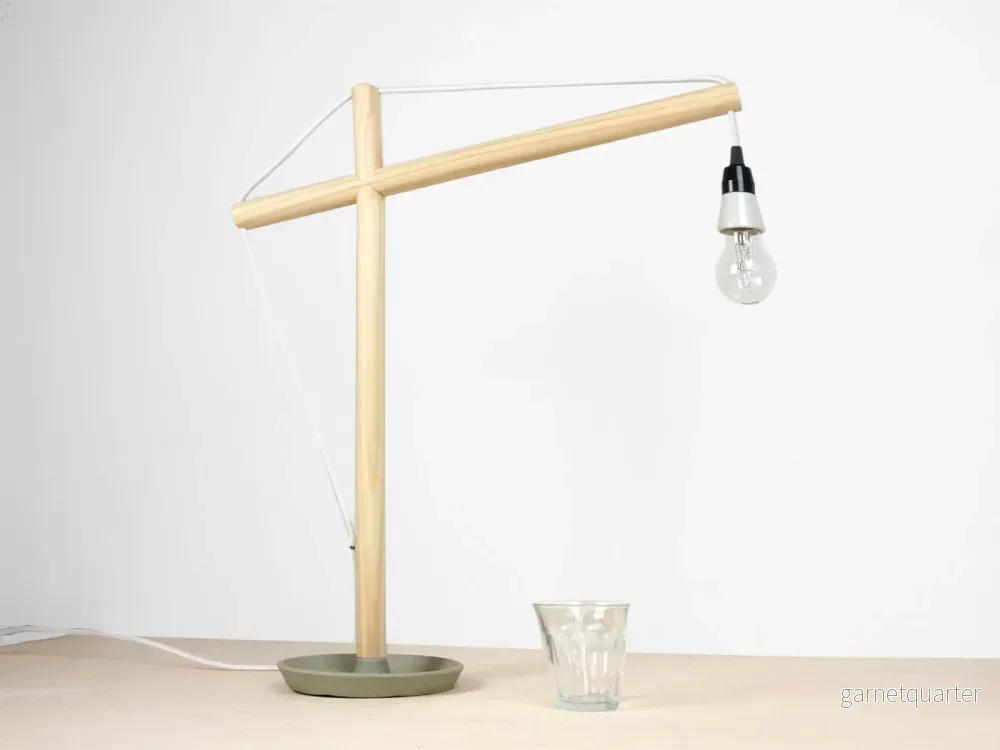 Bygg skrivbordslampa