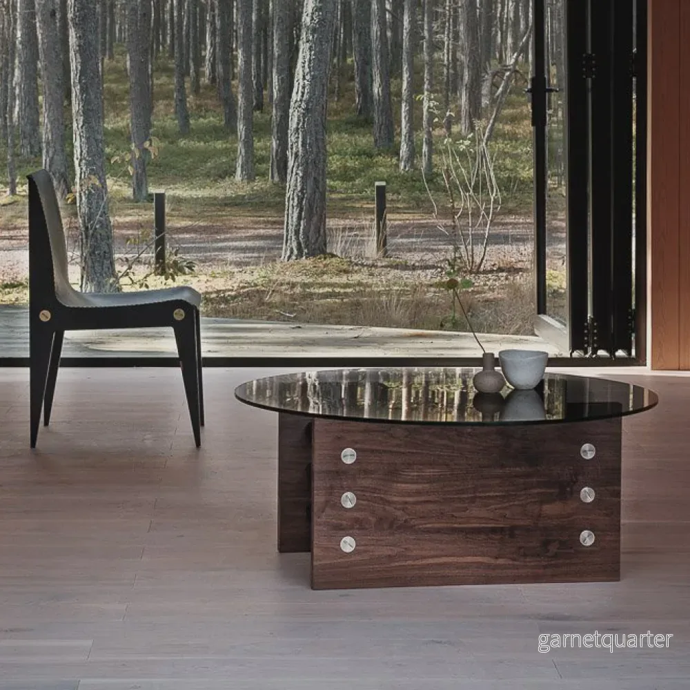 NEB Cube 03 in Walnut base and Glass top