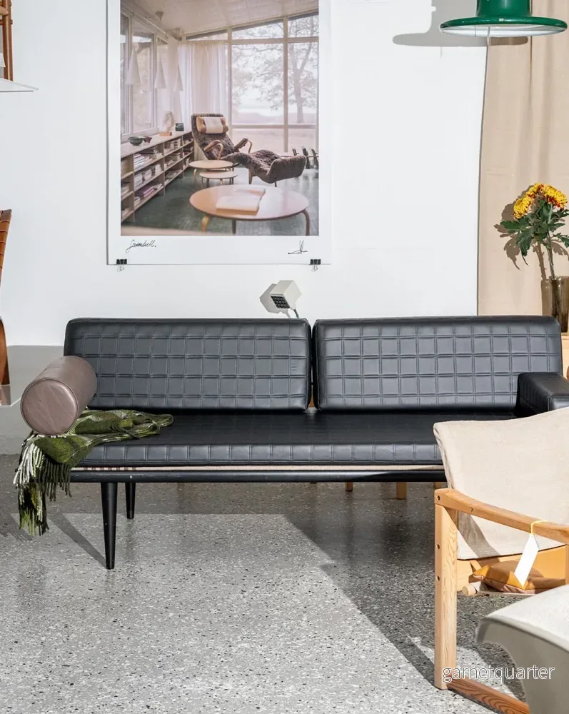 Bengt Ruda, Triva, dagbädd för Nordiska Kompaniet. Bengt Ruda, Triva, dagbädd för Nordiska Kompaniet.