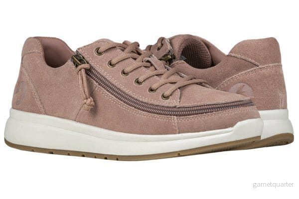 ”BILLY – Beige Comfort”. Mjuka och sköna lyxiga mockaskor med dragkedja. Dammodell