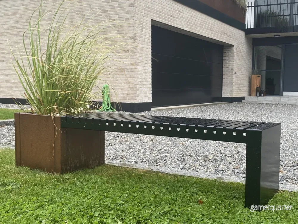 Ändbänk CUBY i svartlackerat stål - Bild 3