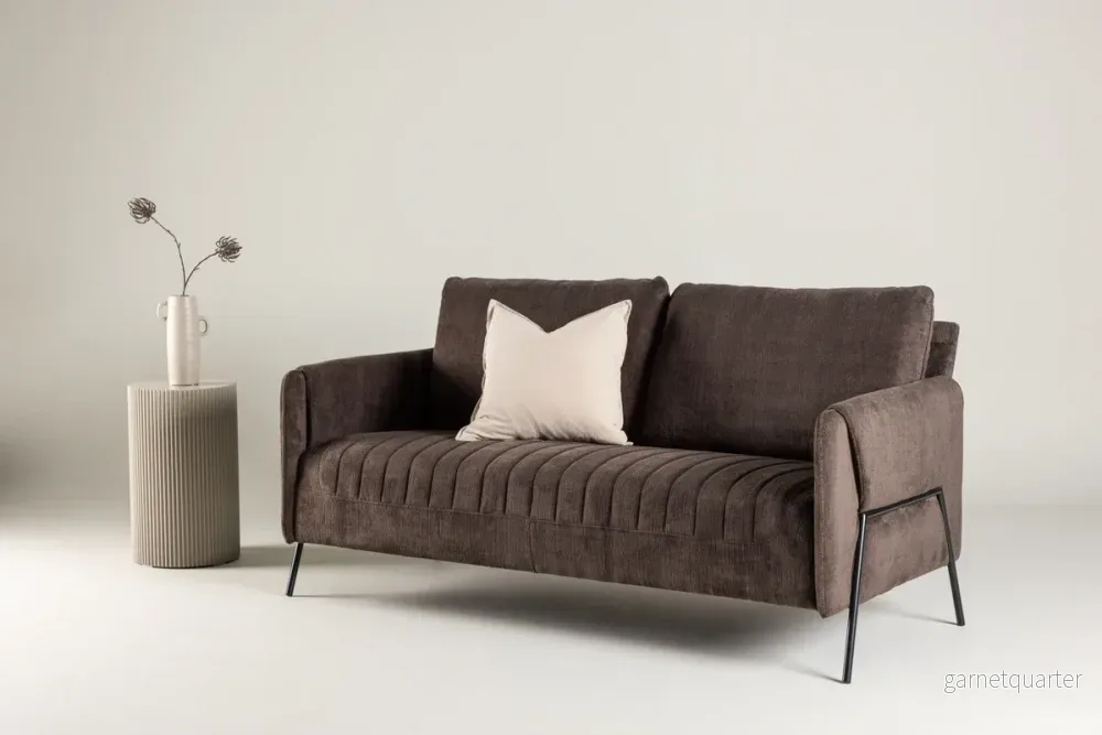 Indigo tvåsittssoffa 165×77 cm Indigo tvåsittssoffa 165×77 cm