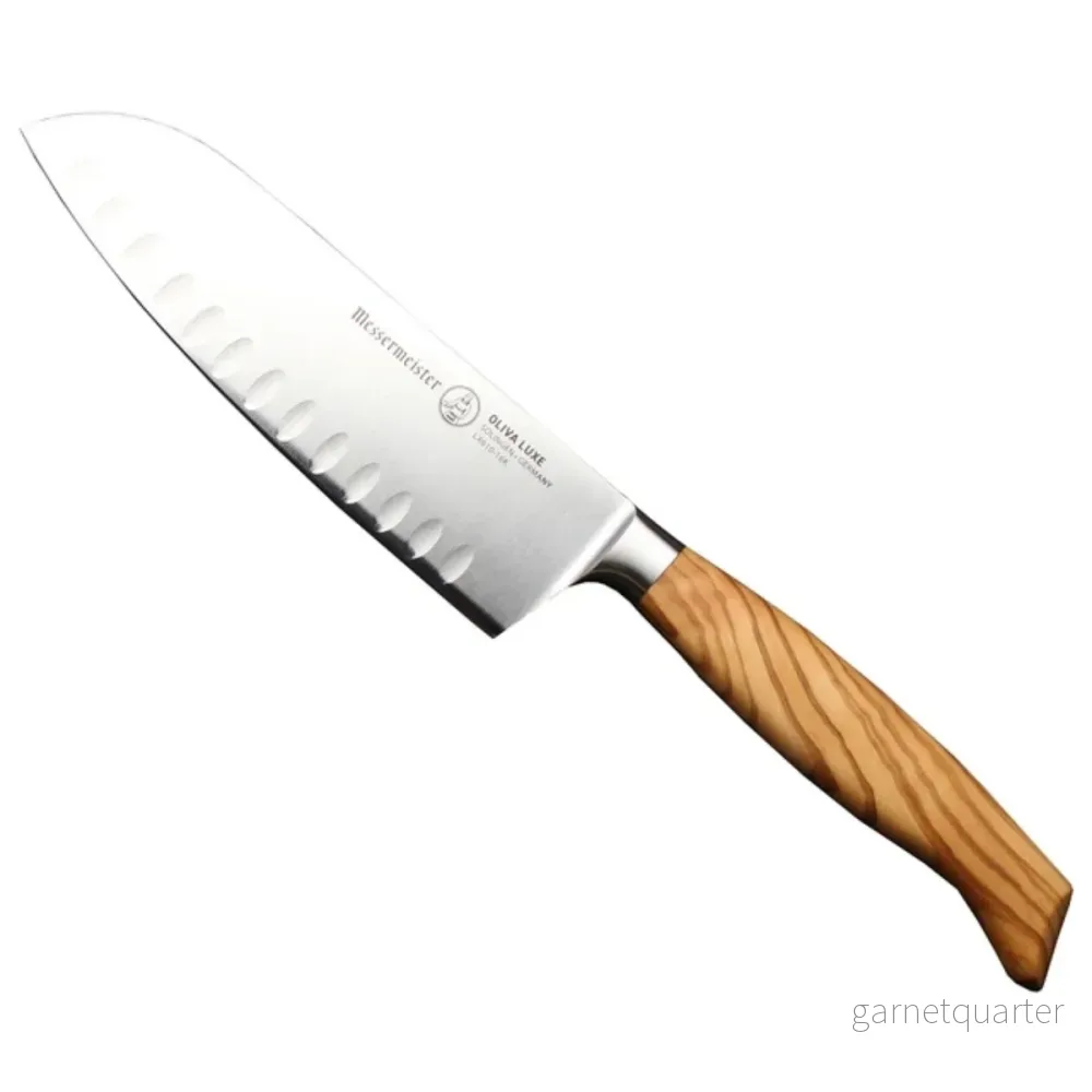 Oliva Luxe Santoku Kullenschliff – Messermeister Oliva Luxe Santoku Kullenschliff – Messermeister