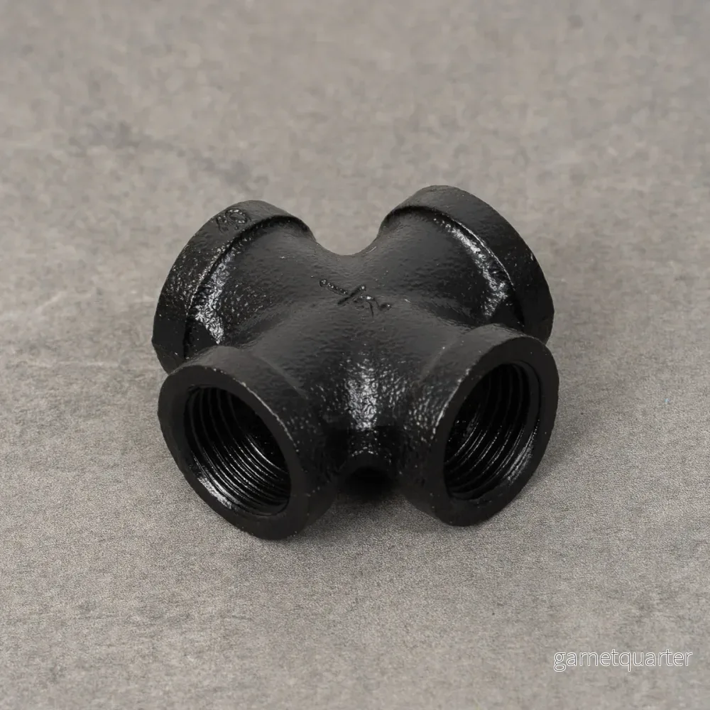 Fyr-kors – 20 mm – Svartlackerad Fyr-kors – 20 mm – Svartlackerad