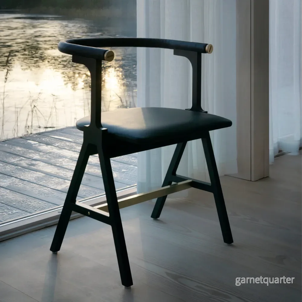 NEB Chair NSW in Vegetably Tanned Tärnsjö Letaher NEB Chair NSW in Vegetably Tanned Tärnsjö Letaher