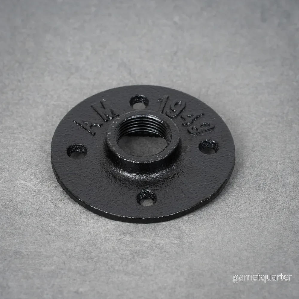 Väggfäste / fot, 4-hål – 26 mm – Svartlackerad