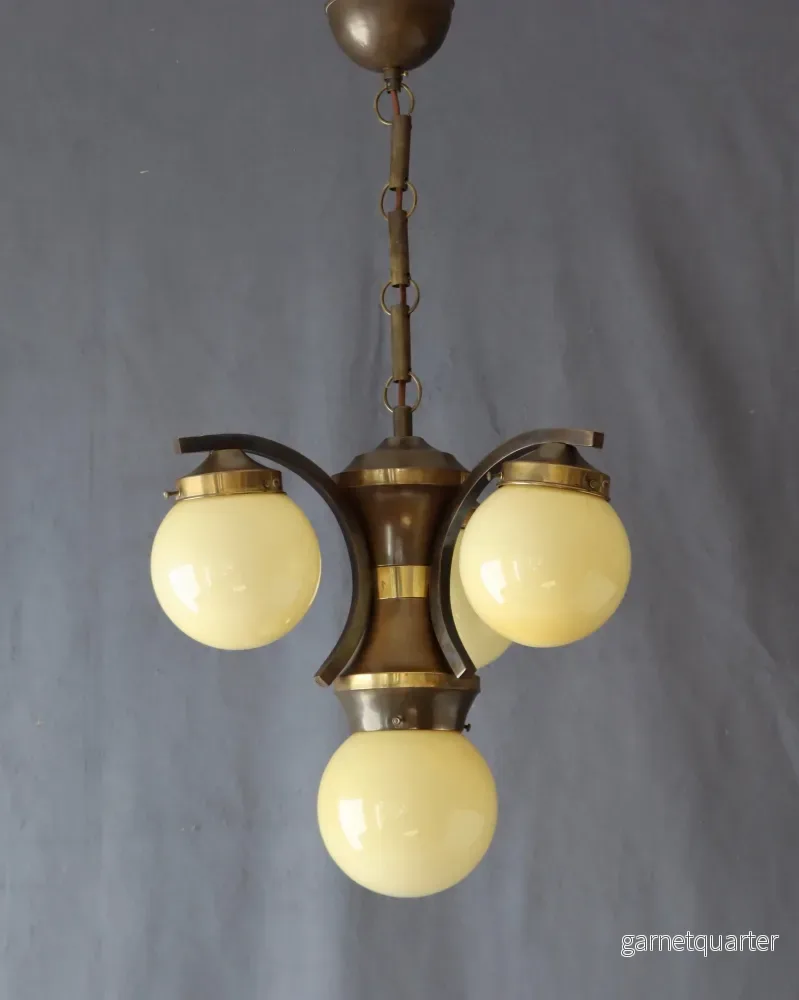 Taklampa Art Deco 1930-tal Nr A646 Taklampa Art Deco 1930-tal Nr A646