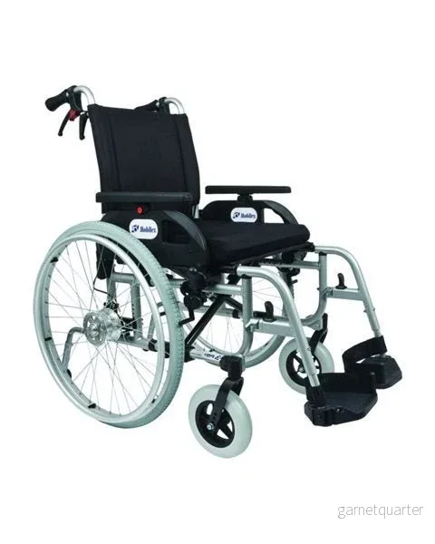 ”DOLPHIN” – Lättviktsrullstol. Lyxmodell. 4 typer av sittbredder. 2 typer 40 cm med extra handbroms för medhjälpare