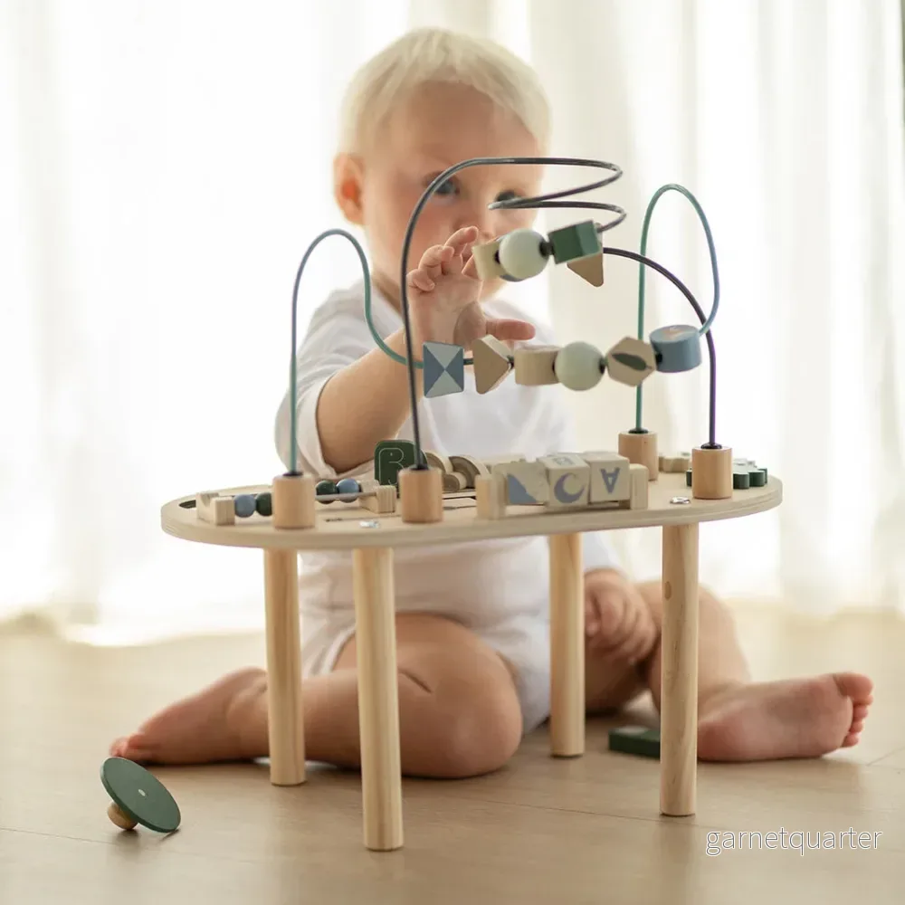 Litet aktivitetsbord Litet aktivitetsbord