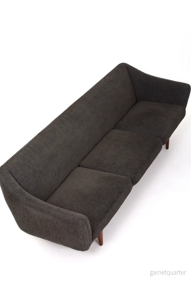 Soffa "ML-140" av Illum Wikkelsø för A. Mikael Laursen & Søn, Danmark, 1950tal - Bild 3