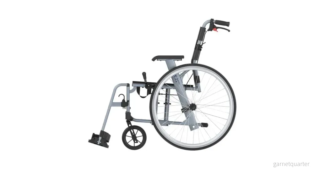 ”ACTIVE ICON35” – ULTRA let rejse kørestol. Smart& foldbar. Kun 9 kg! ”ACTIVE ICON35” – ULTRA let rejse kørestol. Smart& foldbar. Kun 9 kg!