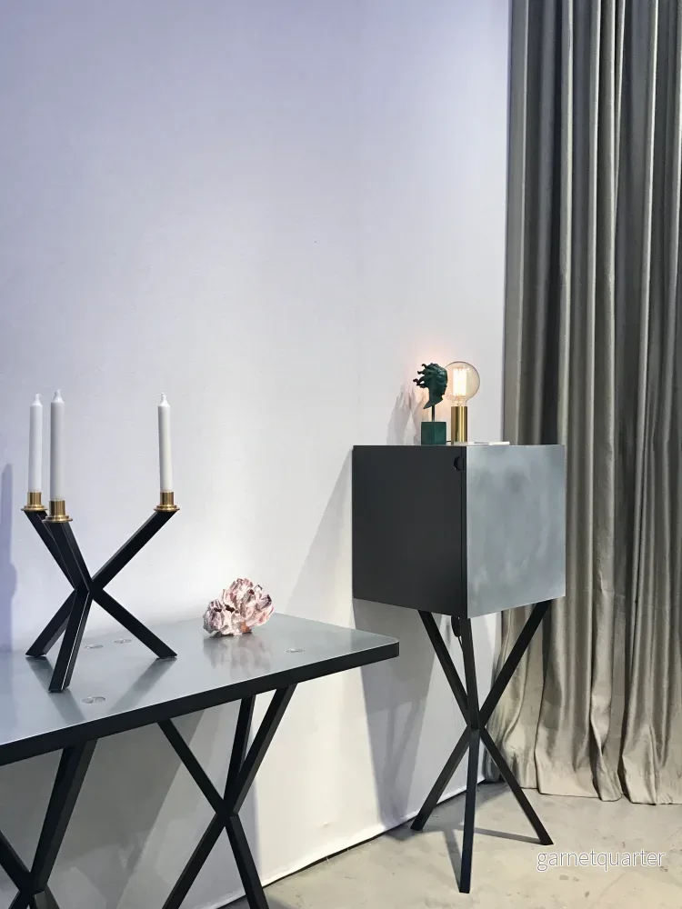 NEB Console Table with Top In Brass - Bild 3